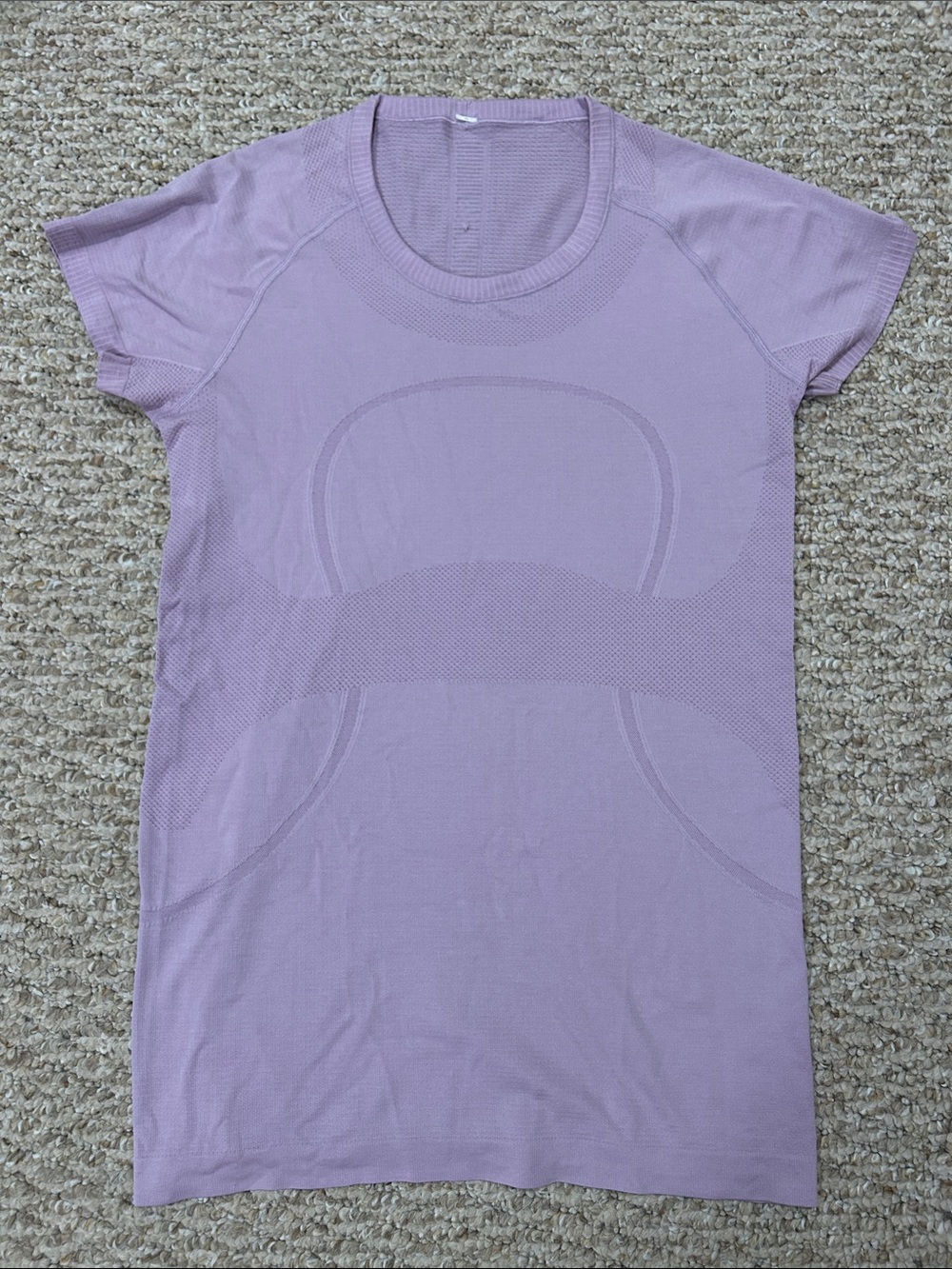 Lululemon Women’s Swiftly Tech Short-Sleeve Shirt in Light Purple